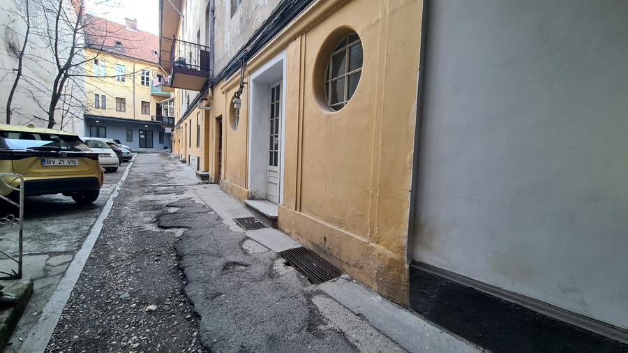 Birou, de 20 mp, în Centrul Istoric
