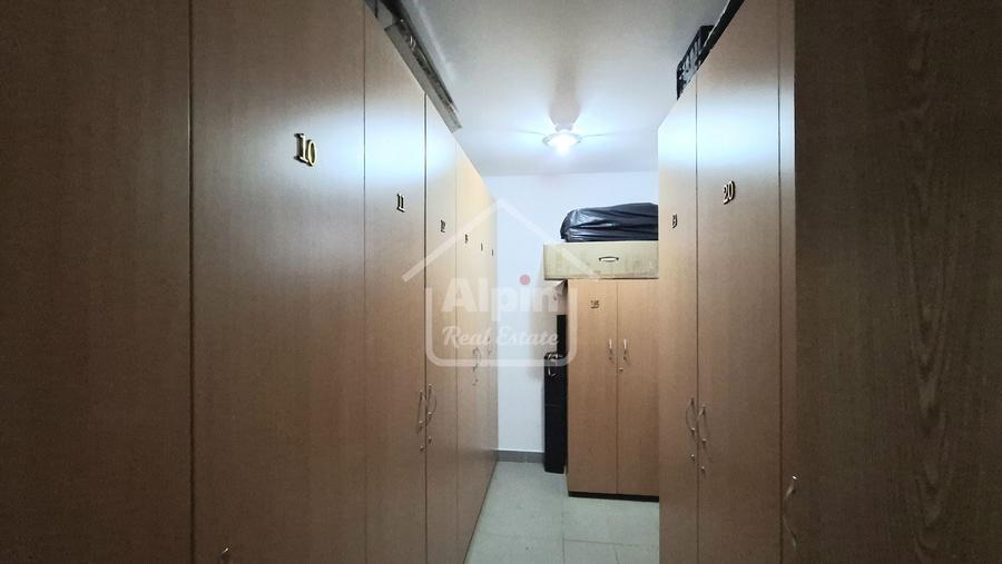 Apartament cu 2 camere decomandat, mobilat în Tractorul