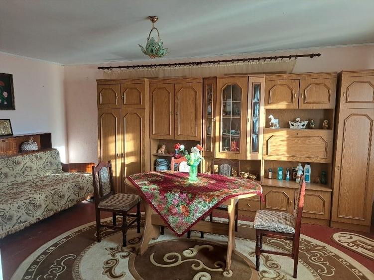 Casă individuală cu 2 camere cu Teren 4700 Mp în Capu Câmpului