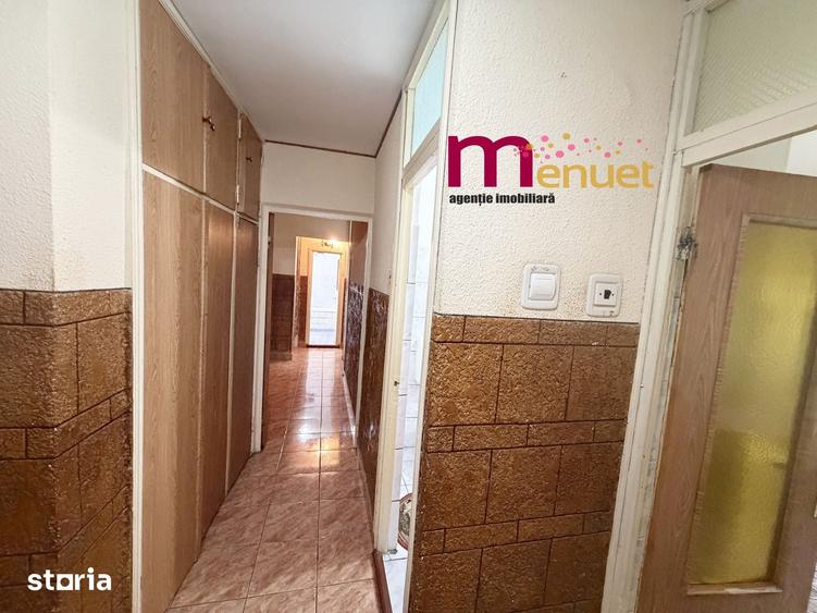 Apartament cu 3 camere decomandat în C5
