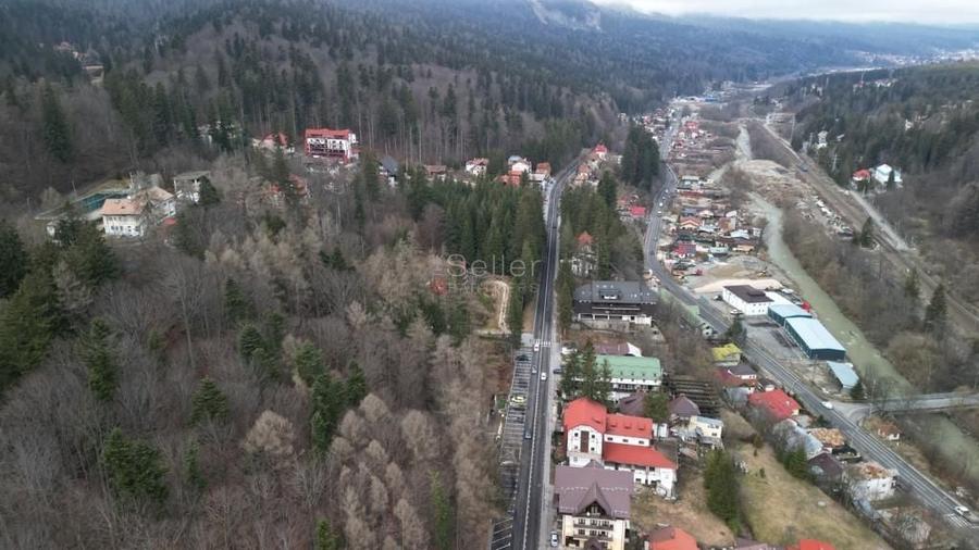 Teren Construcții intravilan de 1700 mp, în Castelul Peleș