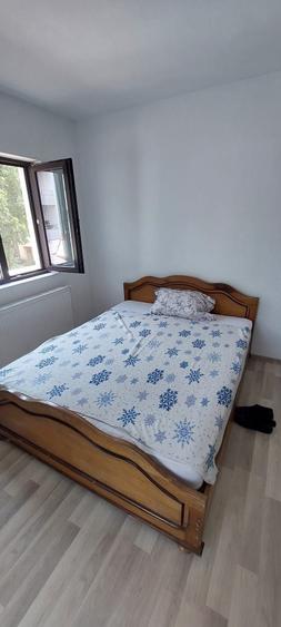 Apartament cu 3 camere decomandat în Sebastian
