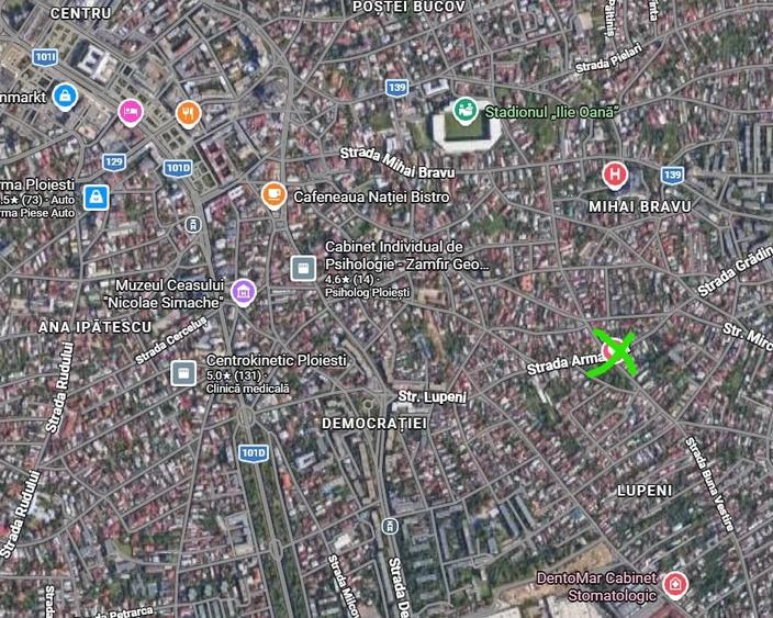 Casă cu 9 camere cu Teren 567 Mp în Central
