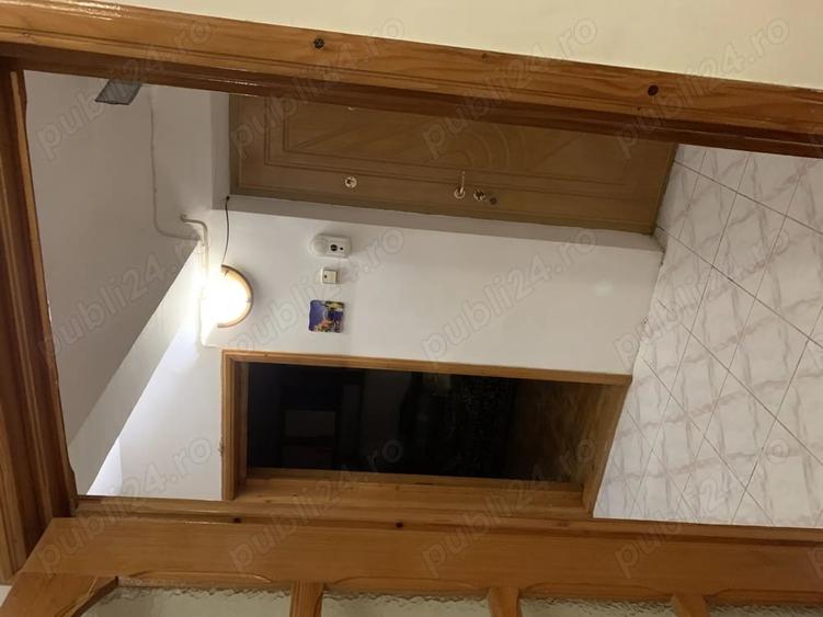 Apartament cu 3 camere decomandat în Sud