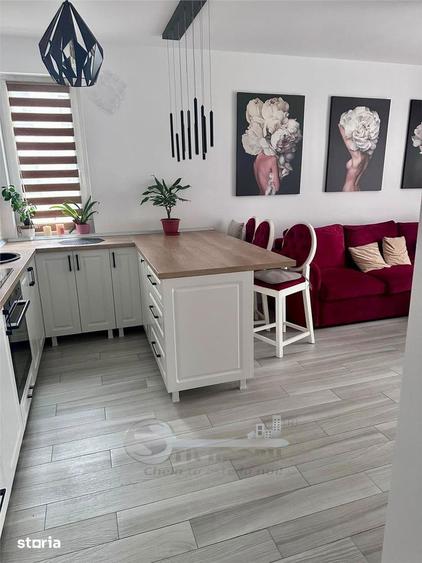 Apartament cu 3 camere decomandat în Păcurari