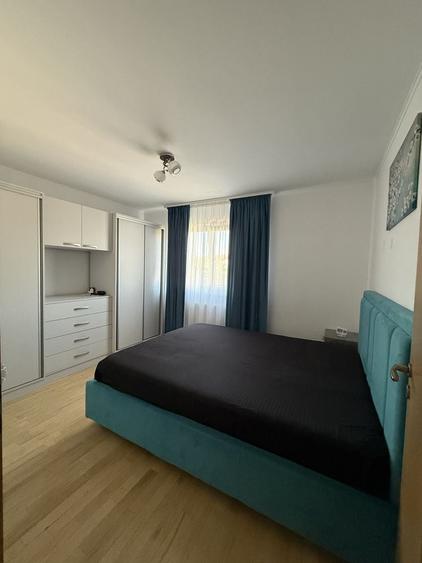Apartament cu 3 camere decomandat în Lazaret