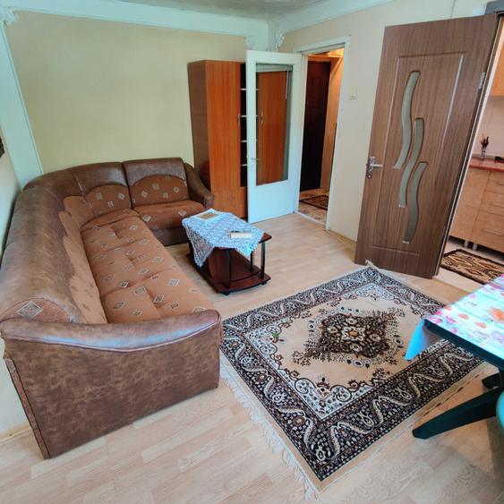 Apartament cu 2 camere decomandat în Exterior Vest
