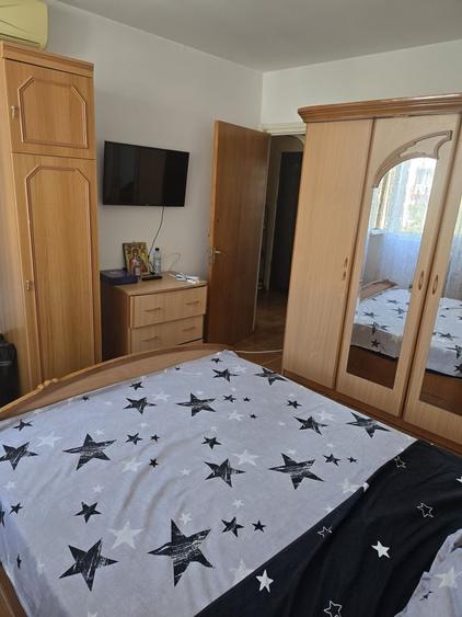 Apartament cu 2 camere decomandat în Exterior Vest