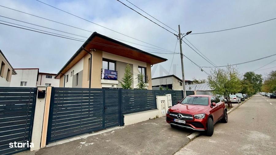 Casă cu 4 camere cu Teren 373 Mp în Străulești