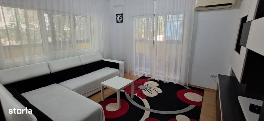 Apartament cu 2 camere decomandat în Roșu