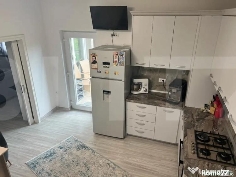 Casă cu 4 camere cu Teren 1500 Mp în Roșiori