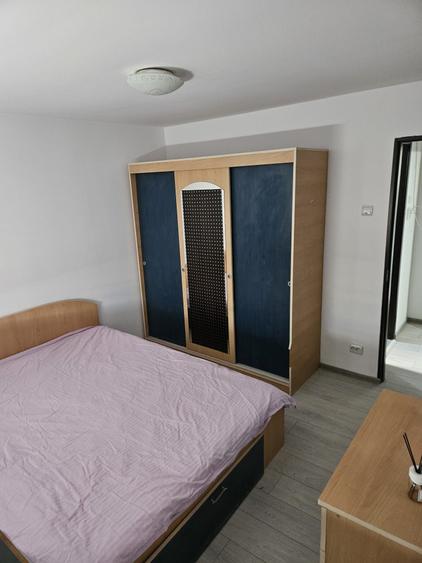 Proprietar, vand apartament cu 2 camere, semidecomandat, situat pe Calea Giulesti, in primul bloc de langa Stadionul Rapid. - 7