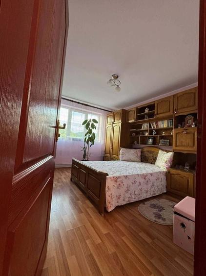 Vand apartament 2 camere Nasaud - 1