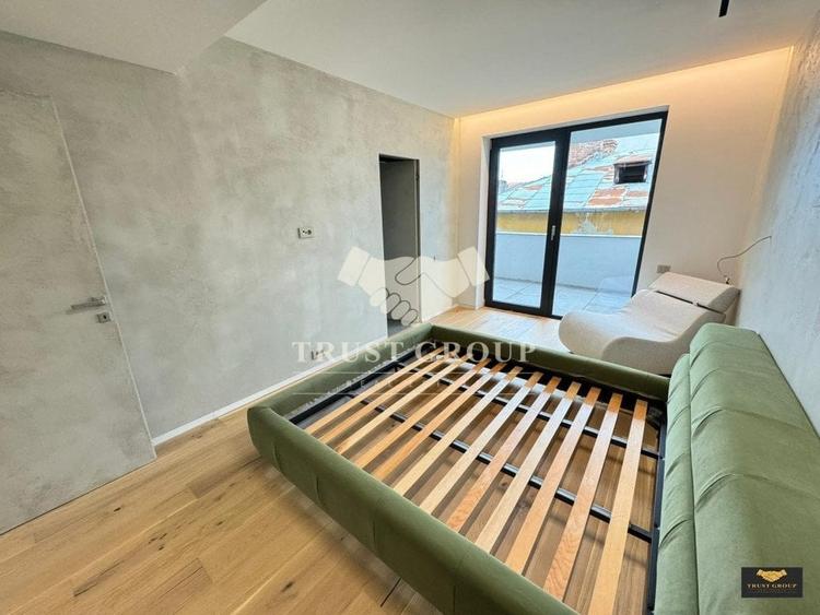 Apartament cu 4 camere decomandat, mobilat în Kiseleff
