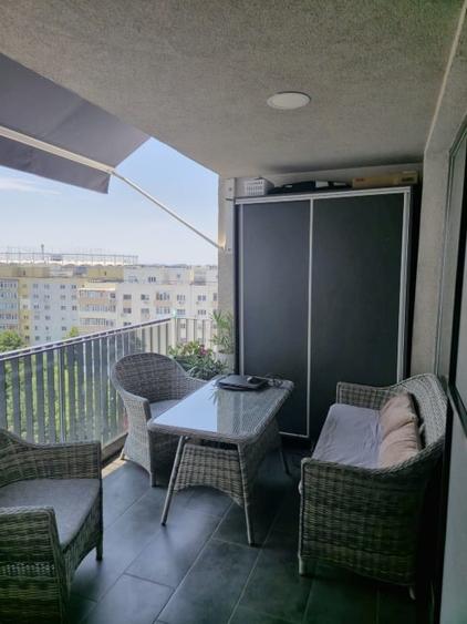 Apartament cu 3 camere decomandat, mobilat în Pantelimon