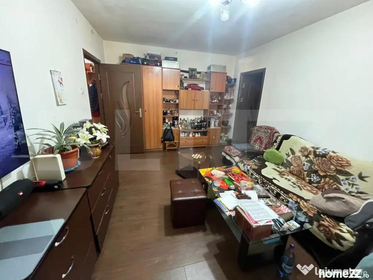 Apartament cu 2 camere semidecomandat în Central