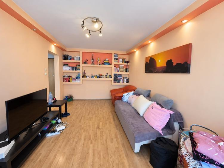 Apartament cu 2 camere decomandat în Dristor