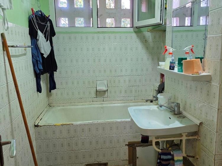 Apartament cu 3 camere semidecomandat în Nicolae Grigorescu