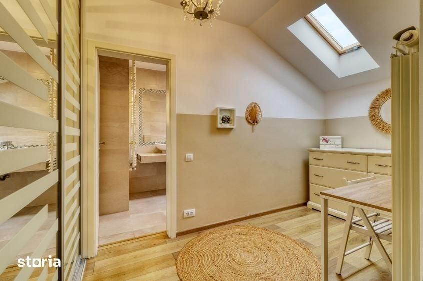 Casă cu 4 camere cu Teren 420 Mp în Corbeanca