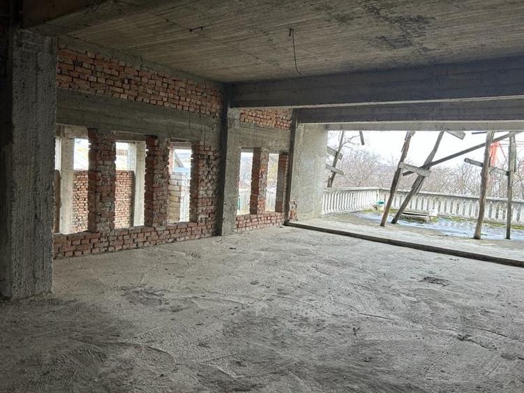 Casă cu 4 camere în Dorohoi