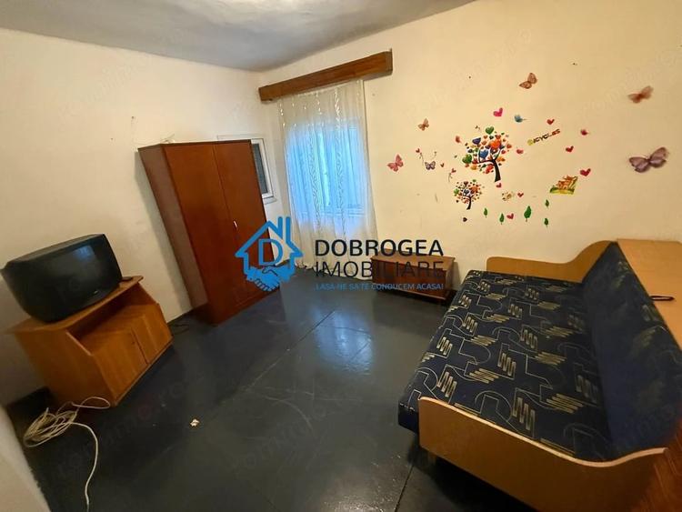 Casă cu 4 camere cu Teren 344 Mp în Păcii