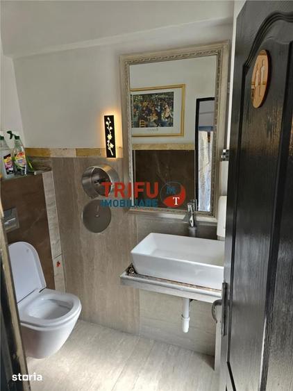 Spațiu comercial, de 32 mp, în Central
