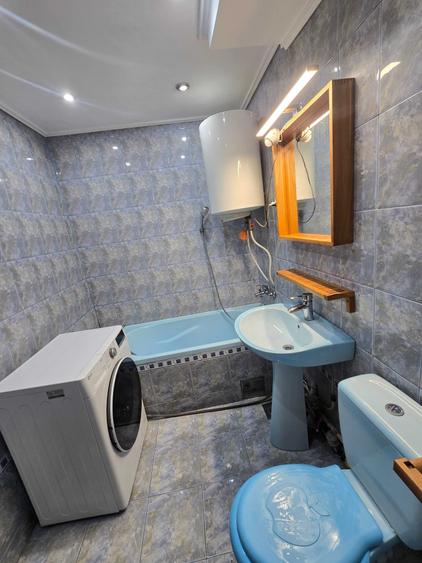 Apartament cu 2 camere decomandat în Exterior Vest