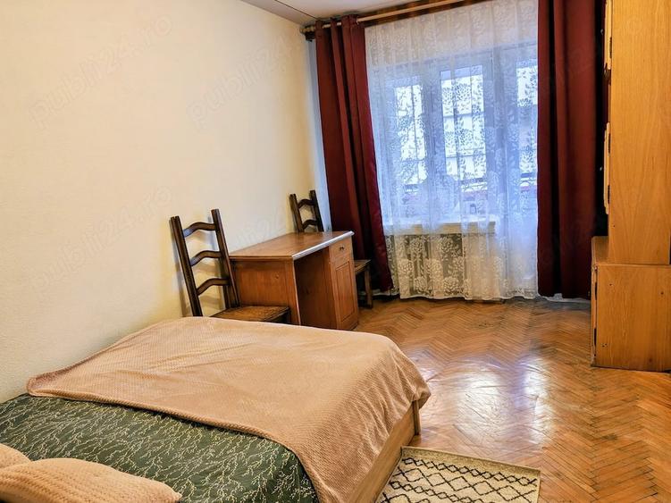 Apartament cu 4 camere decomandat în Ultracentral