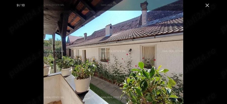 Casă cu 6 camere cu Teren 490 Mp în Vulcan