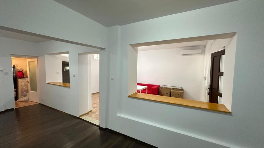 Casă cu 3 camere cu Teren 148 Mp în Colentina