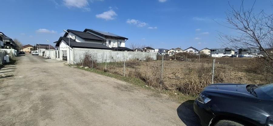 Teren de 400 mp, în Exterior Vest