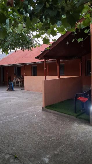 Casă cu 3 camere cu Teren 1390 Mp în Smeeni