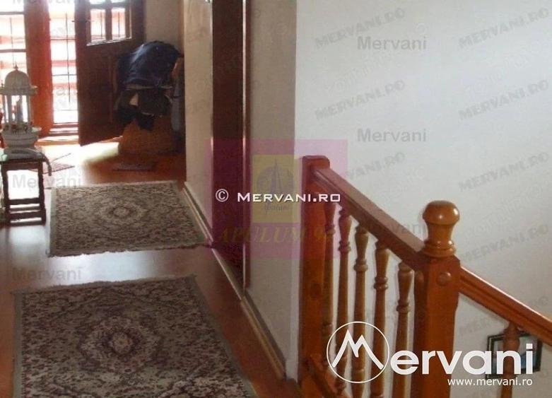 Casă cu 2 camere cu Teren 545 Mp în Central