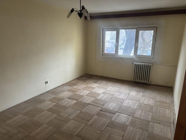 Apartament cu 2 camere decomandat în Sud