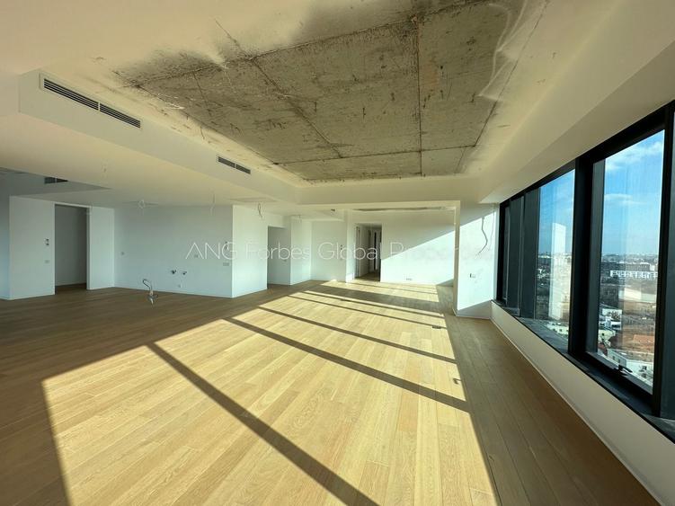 Apartament cu 5 camere decomandat în Floreasca