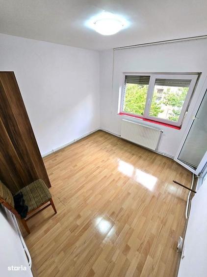 Apartament cu 2 camere decomandat în Micro 17