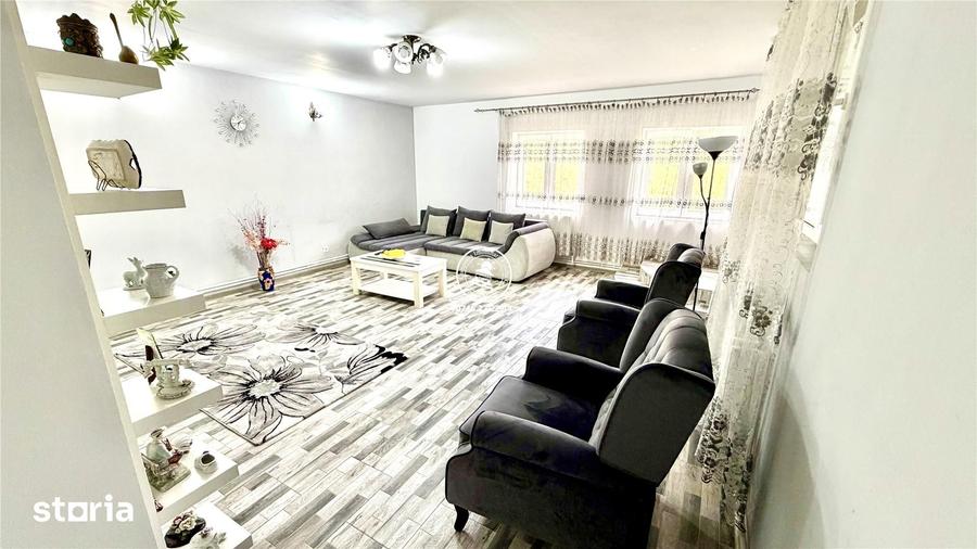 Casă cu 6 camere cu Teren 800 Mp în Victoria