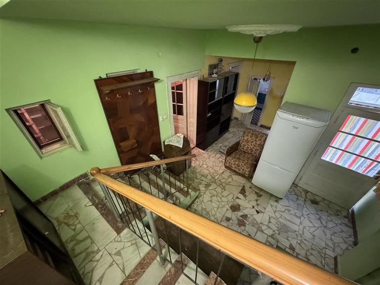 Casă cu 4 camere cu Teren 411 Mp în Cantemir