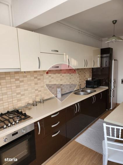 Apartament 2 cam, sector 1, Colosseum Mall, Complet mobilat, an 2015 - 3