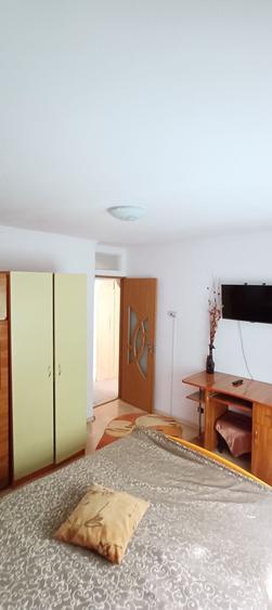 Inchiriez apartament 3 camere, Cartier Calarasi IV - 4