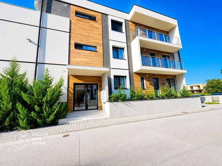 Apartament cu 2 camere decomandat, mobilat în Soarelui