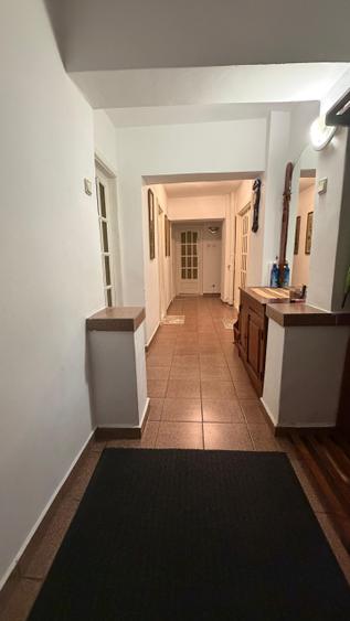 Apartament cu 4 camere decomandat în Lăpuș