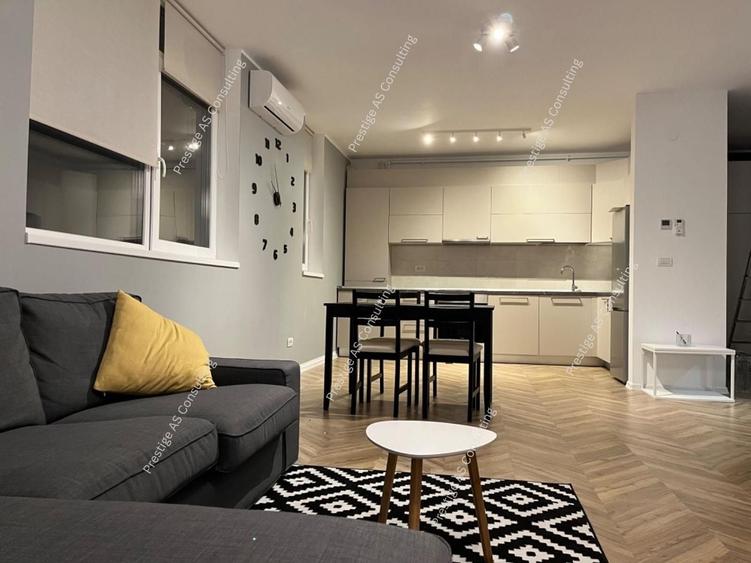 Apartament cu 2 camere decomandat, mobilat în Aradului