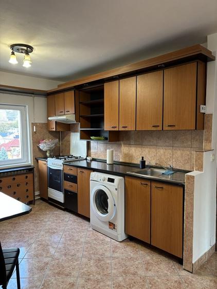 Apartament cu 3 camere decomandat în Grigorescu