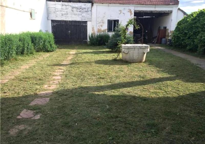 Casă individuală cu 4 camere cu Teren 3125 Mp în Ciugud