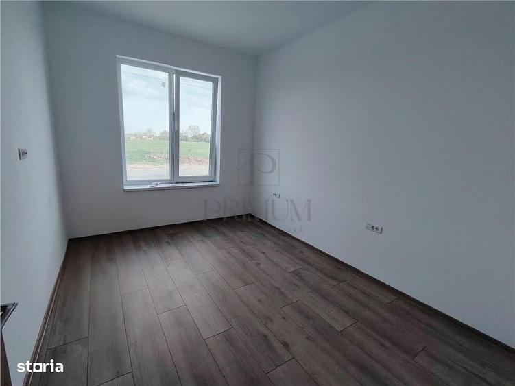 Casă cu 4 camere decomandat în Rudicica