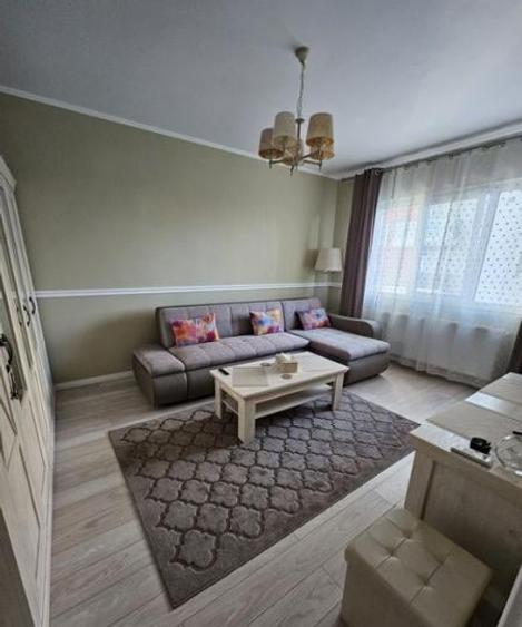 Apartament cu 2 camere decomandat în Grozăvești