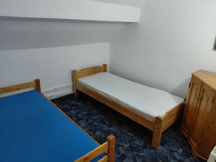 Casa de inchiriat 10-20 locuri pentru muncitori! - 2