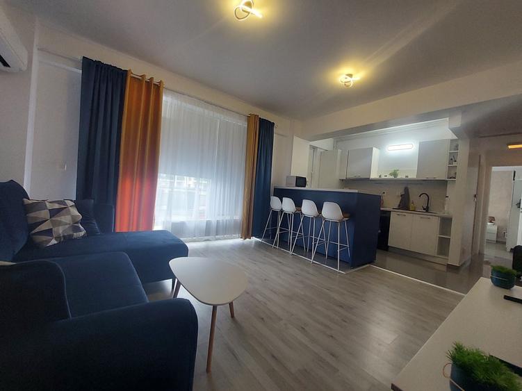 Apartament cu 2 camere decomandat în Central