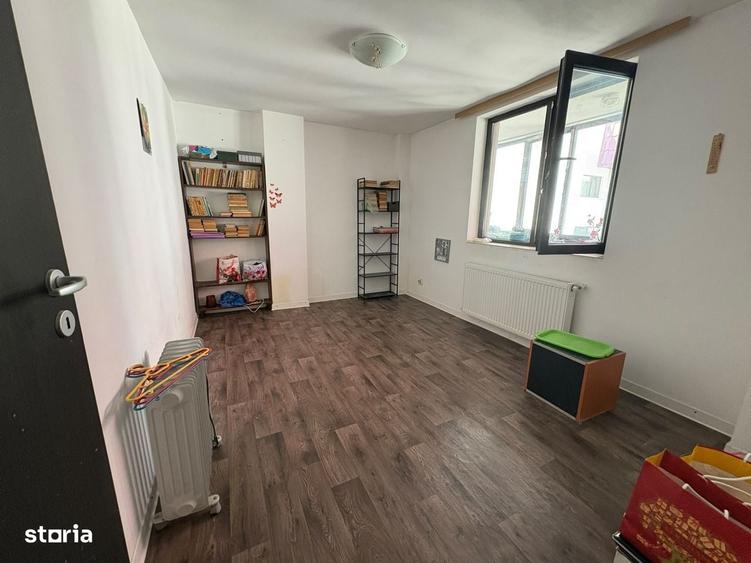 Apartament cu 2 camere decomandat în Sebastian